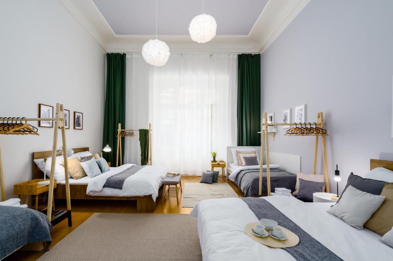 Apartment Modern&huge Apts In Center By Michal&friends